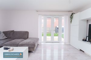 Sitting Room- click for photo gallery